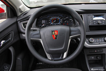 2015款荣威360 1.5L手动精英版