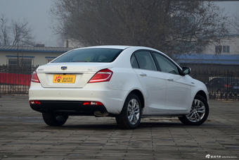 2016款吉利帝豪1.3T手动三厢向上版