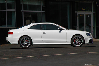 2014款奥迪RS5 Coupe 特别版