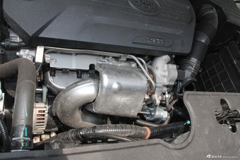 2014款比亚迪S6 1.5TI手动旗舰型