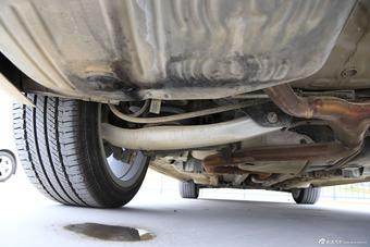 2014款君威2.0L自动精英时尚型