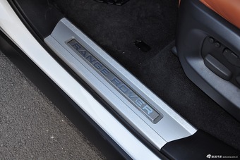 2015款揽胜运动版3.0 V6 SC HSE