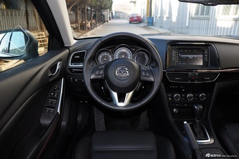 2014款马自达6阿特兹 2.0L蓝天尊贵版