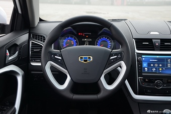 2016款吉利帝豪1.3T手动三厢向上版