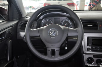 2013款朗逸1.6L自动风尚版 锐意红