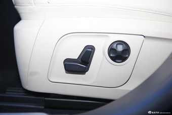 2016款Levante 3.0T自动