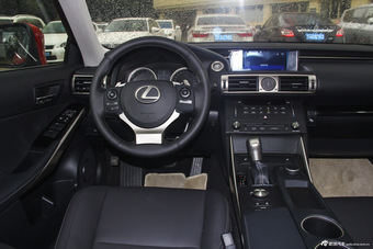 2015款雷克萨斯IS 2.0T自动200t锋尚版