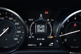 2016款捷豹XF 2.0T自动两驱风华版