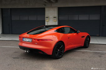 2015款捷豹F-TYPE S 3.0L硬顶COUPE