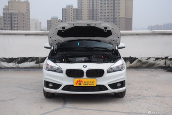 2015款宝马2系Active Tourer  218i 1.5T自动领先型图片