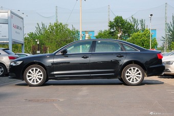 2015款奥迪A6L 35FSIquattro舒适型