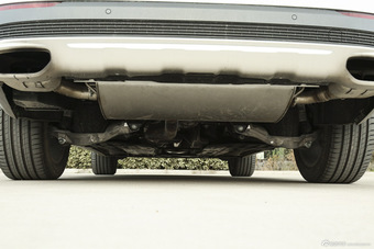 2015款沃尔沃XC90 2.0T自动 T6智雅版7座