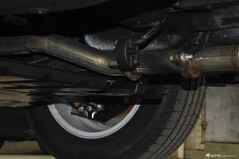 2014款比亚迪S6 2.0L手动豪华型