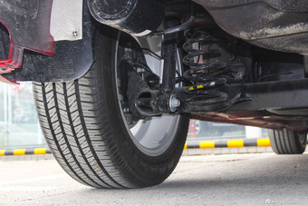 2015款荣威360 1.5L手动精英版