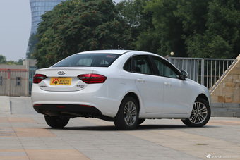 2016款艾瑞泽7 1.6L自动致享版