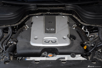 2015款英菲尼迪QX50L自动豪华版