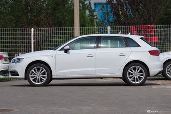 2015款奥迪A3 Sportback40TFSI舒适型