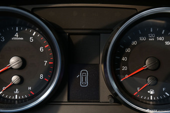 2015款哈弗H6运动版1.5T自动两驱豪华型