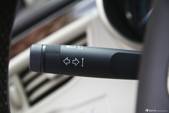 2013款君越2.4L SIDI自动领先舒适型