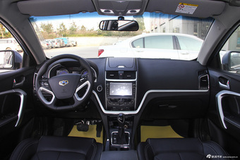 2016款吉利帝豪1.3T自动三厢向上版图片