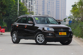 2015款众泰T600 1.5T手动尊贵型