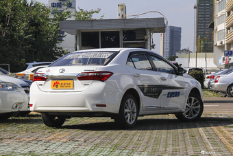 2014款卡罗拉1.6L自动GLX-i导航版