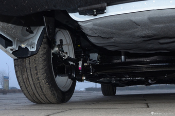 2016款吉利帝豪1.3T手动三厢向上版