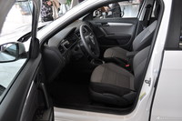 2013款朗行1.6L自动风尚型 雅致白