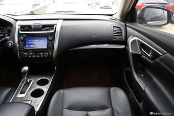 2013款天籁2.5L自动XL-NAVI豪华版