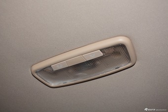 2015款 宝骏560 1.8L手动舒适型