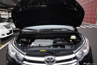 2015款汉兰达3.5L自动四驱豪华版7座