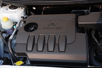 2015款绅宝D20两厢1.5L自动乐享版