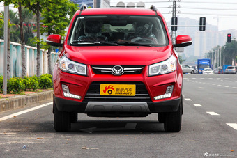 2016款北汽幻速S3 1.5L手动舒适型国V