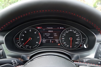 2016款奥迪A6L 2.5L自动30FSI特别版