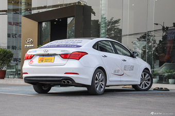 2014款名图1.8L自动DLX尊贵型