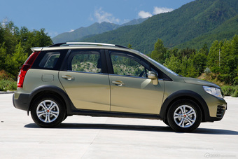 2015款景逸XV 1.6L自动豪华型