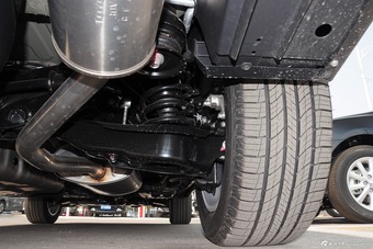 2015款汉兰达2.0T自动两驱豪华版