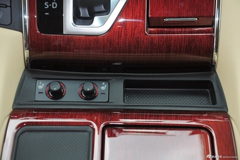 2015款埃尔法3.5L自动豪华版