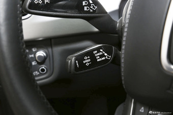 2014款奥迪A8L 3.0T自动50TFSI quattro豪华型