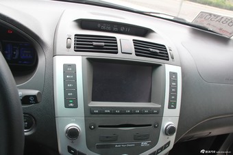 2014款比亚迪S6 1.5TI手动旗舰型