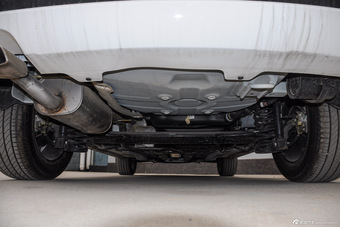 2014款中华V5 1.5T手动两驱运动型