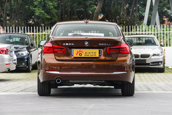 2016款宝马3系 2.0T自动320Li时尚型
