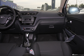 2015款起亚K2 1.4L自动Premium三厢