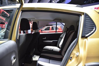 2015上海车展：启辰R50X