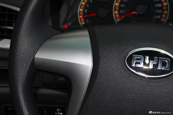 2015款比亚迪全新F3节能版1.5L手动舒适型