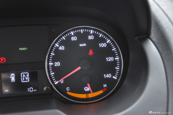 2014款江淮iEV4 豪华智能型