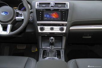 2016款傲虎 2.5L自动豪华导航版