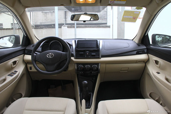 2014款威驰1.3L手动超值版图片