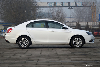 2016款吉利帝豪1.3T手动三厢向上版