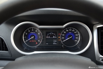 2016款风神AX3 1.5L手动尚酷型